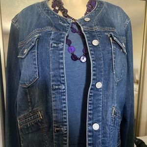 Gap collarless jean jacket XL used Superb condition
